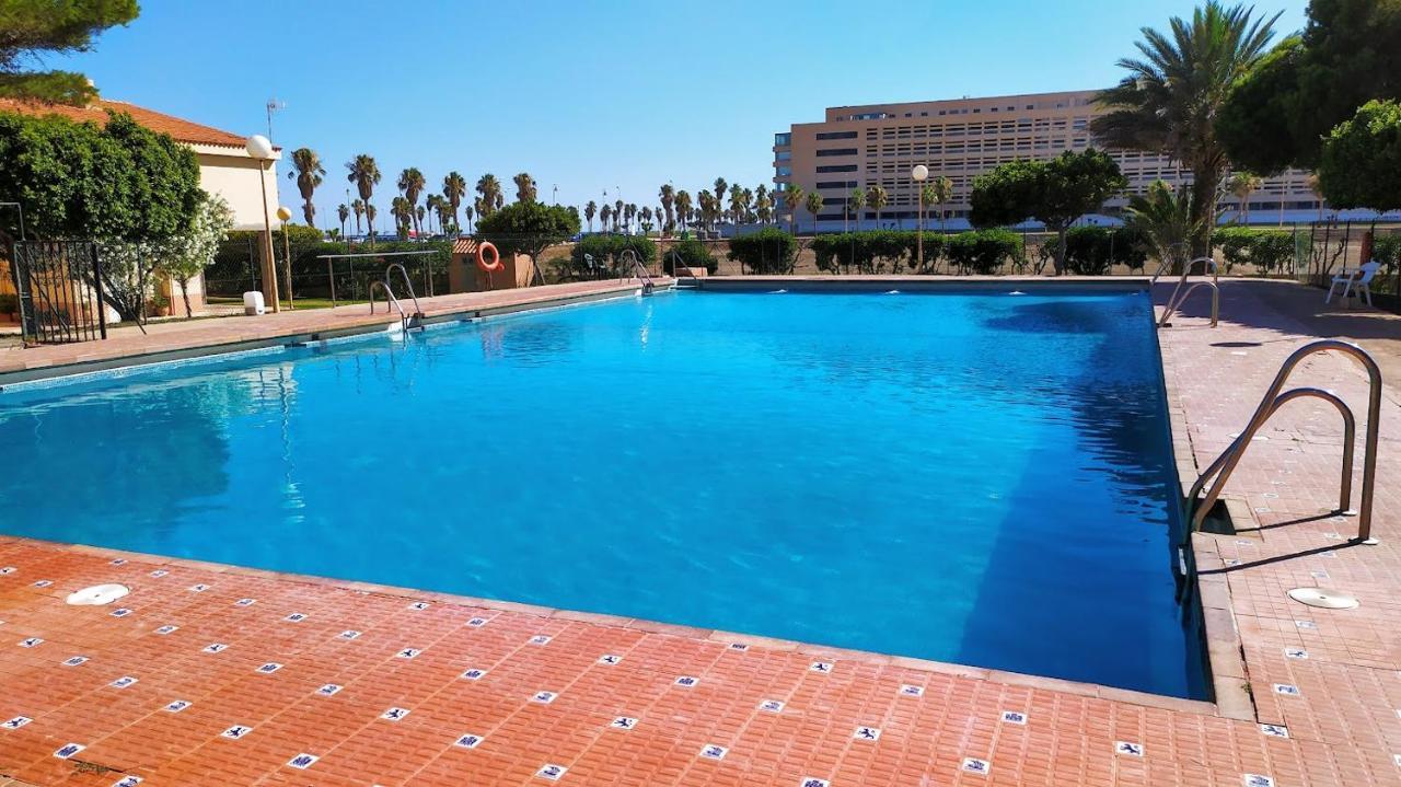 Coqueto Apartamento Con Terraza En La Playa روكيتاس ذي مار المظهر الخارجي الصورة